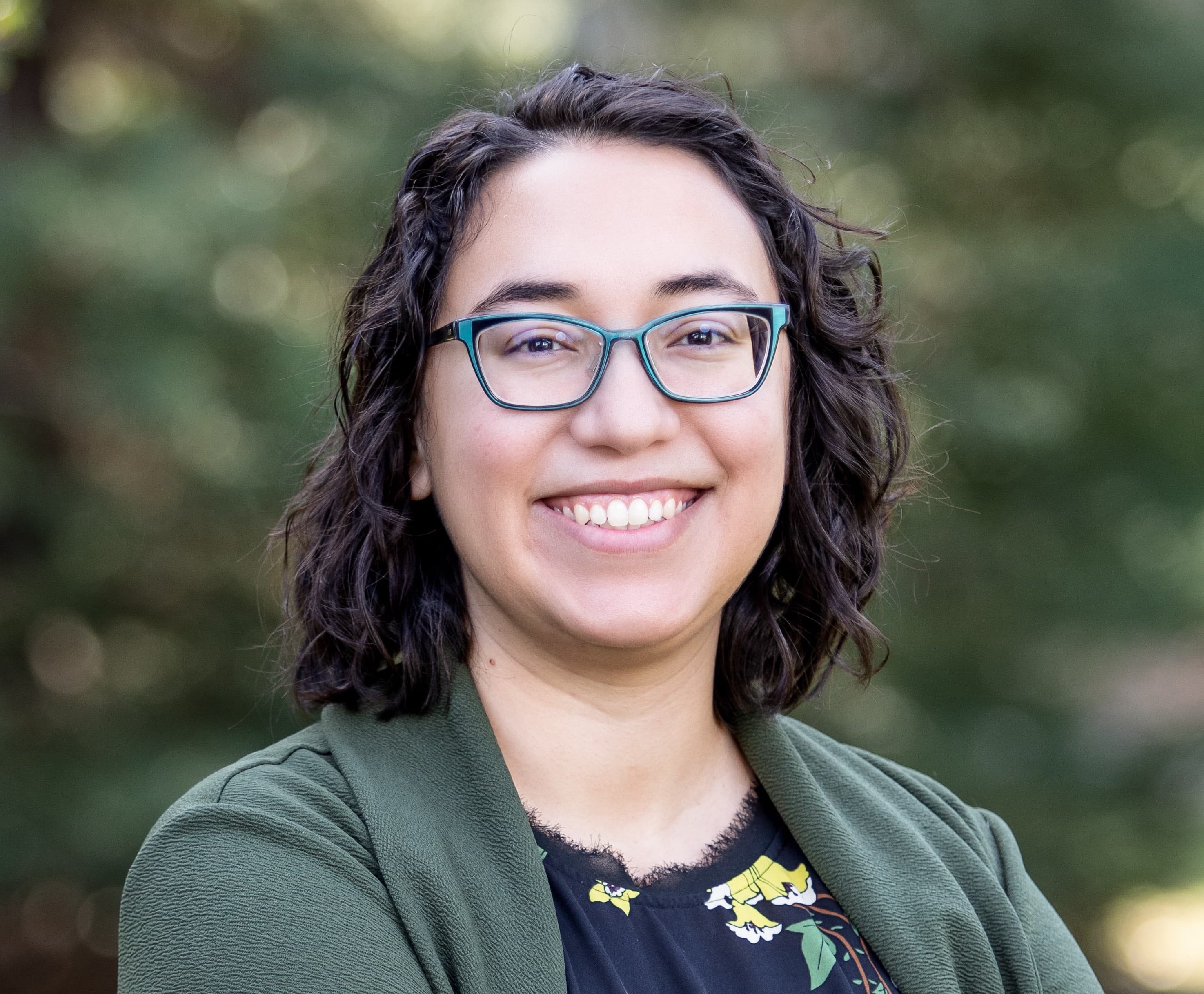 Dr. Nicole Neveu